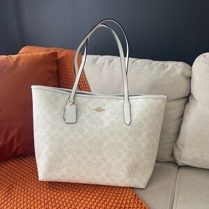 Coach City Tote Bag